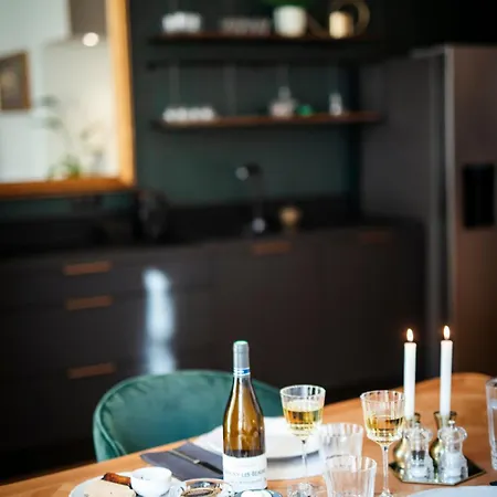 Hedone De Luxe Et Privatif *