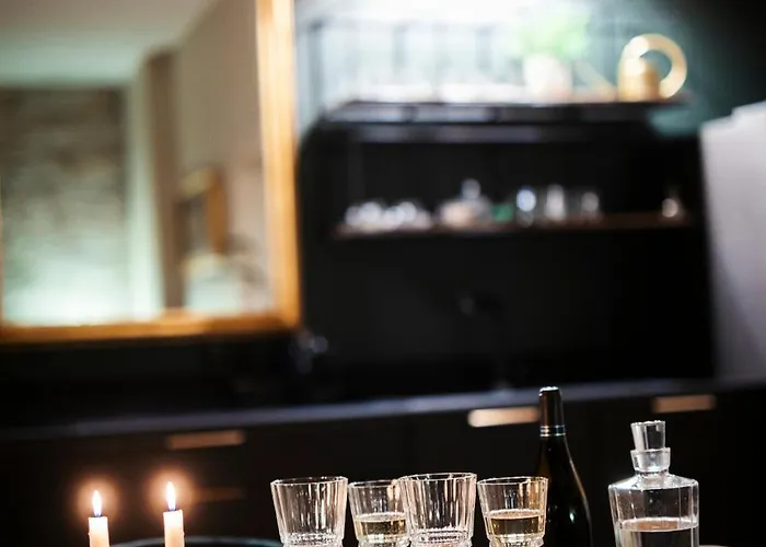 Hedone De Luxe Et Privatif *